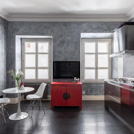 Iflat A Sparkle Of Red In Trastevere Rom Exterior foto
